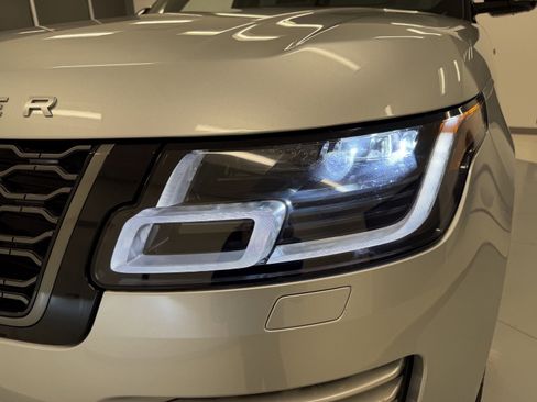 Used 2020 Land Rover Range Rover Autobiography image 60