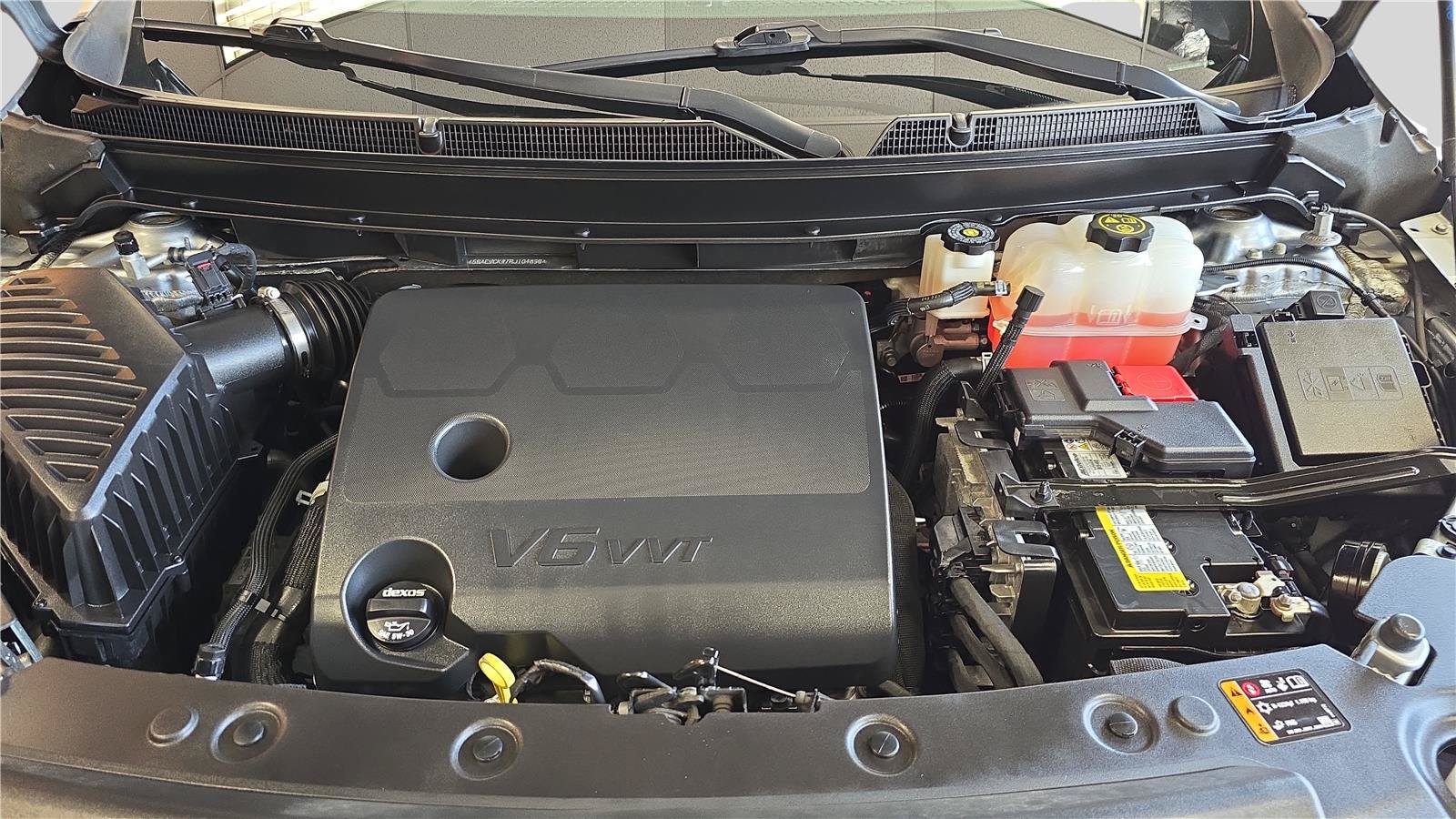 Used 2024 Buick Enclave Avenir w/ Avenir Technology Package AWD/4WD image 30