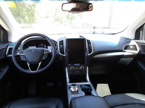 Used 2023 Ford Edge SEL w/ Convenience Package AWD/4WD image 12
