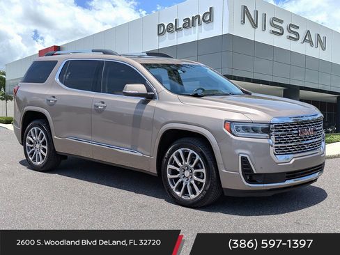 Used 2023 GMC Acadia Denali w/ Denali Ultimate Package AWD/4WD image 1