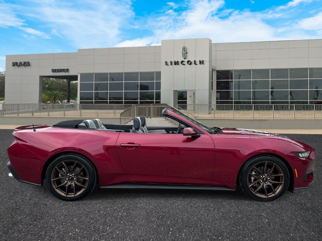 Used 2025 Ford Mustang Premium RWD image 2