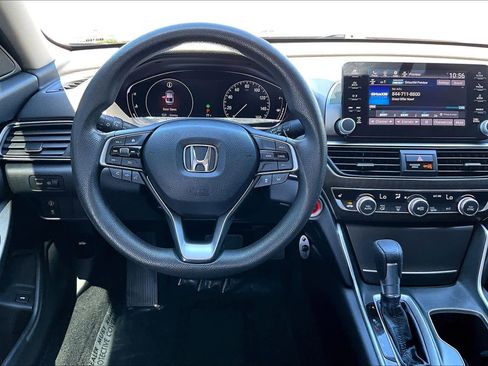 Used 2018 Honda Accord EX image 5