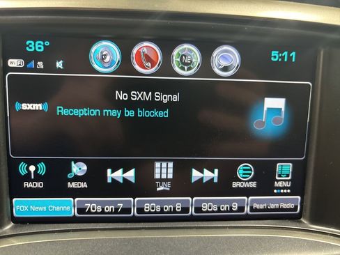 Used 2018 Chevrolet Silverado 1500 LT w/ All Star Edition image 19