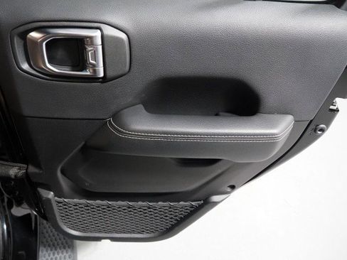 Used 2022 Jeep Wrangler Unlimited Sahara w/ Safety Group image 59