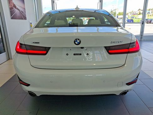 Used 2020 BMW 330i xDrive Sedan w/ Convenience Package image 5