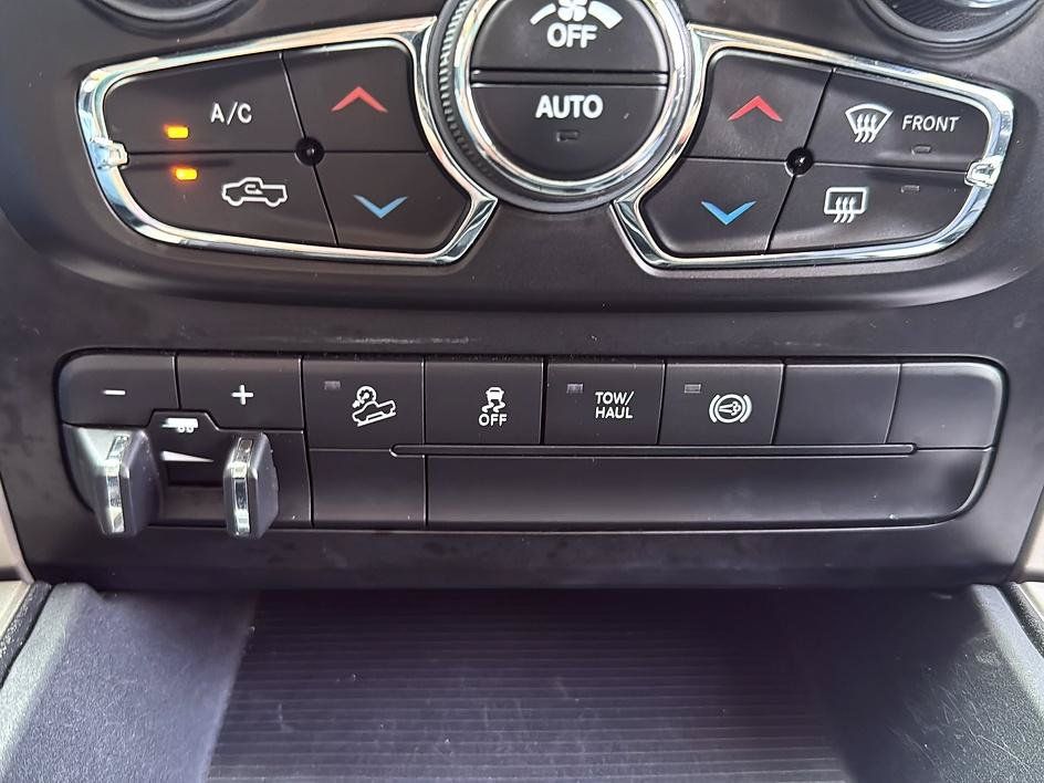 Used 2018 RAM 2500 SLT w/ Off Road Package AWD/4WD image 39