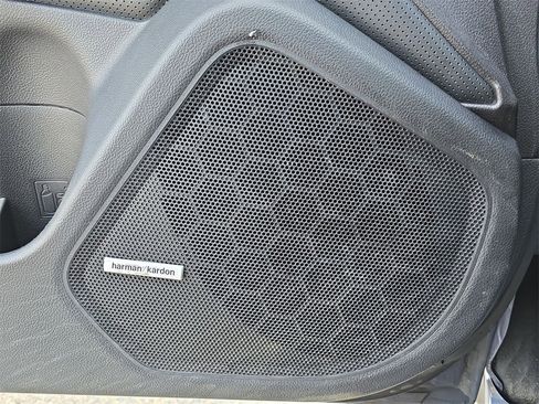 Used 2017 Subaru Legacy 2.5i Limited image 25