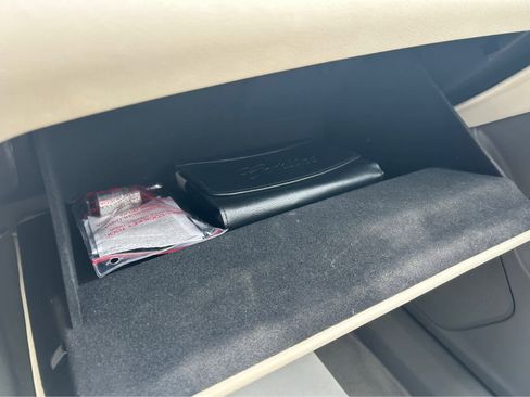 Used 2023 Cadillac XT6 Premium Luxury w/ Technology Package image 31