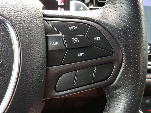 Certified 2022 Dodge Durango R/T w/ Blacktop Package AWD/4WD image 25