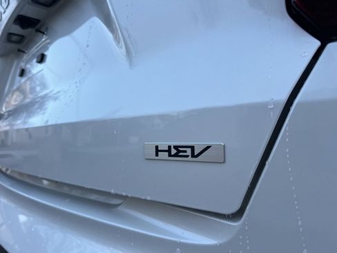 Certified 2023 Kia Sorento EX image 9