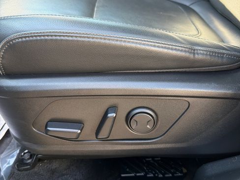 Used 2024 Hyundai Tucson Limited image 12