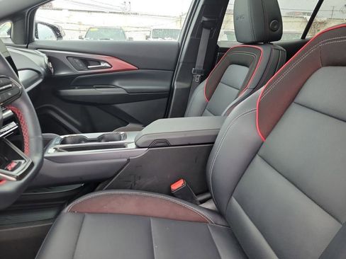 Used 2024 Chevrolet Equinox EV RS image 20