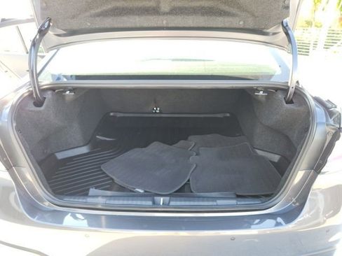 Used 2025 Subaru Legacy Limited image 24