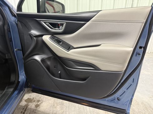 Used 2019 Subaru Forester Premium w/ All-Weather Package image 13