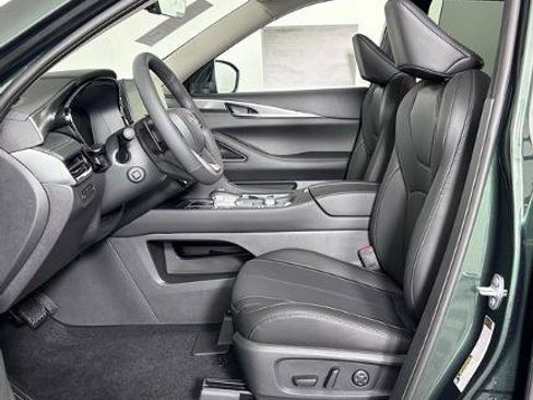 Certified 2026 INFINITI QX60 Luxe w/ Cargo Package image 14