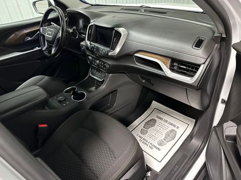 Used 2019 GMC Terrain SLE w/ Driver Convenience Package image 7