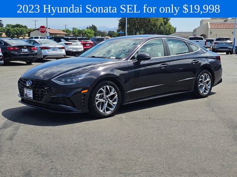 Used 2023 Hyundai Sonata SEL FWD image 3