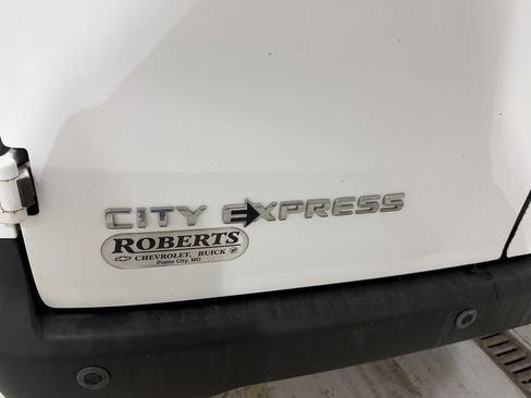 Used 2015 Chevrolet City Express LS image 25