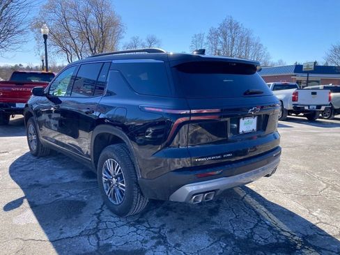 New 2026 Chevrolet Traverse LT w/ Driver Confidence Package image 5
