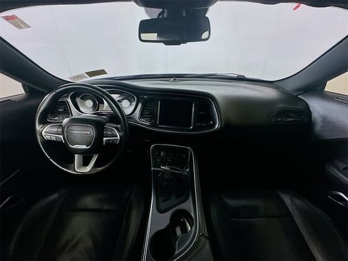 Used 2018 Dodge Challenger SXT Plus image 10