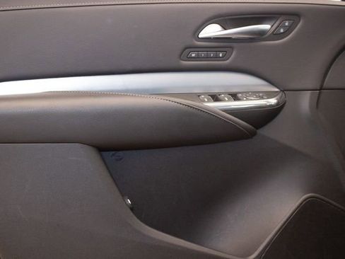 Used 2023 Cadillac XT4 Premium Luxury w/ Enhanced Visibility Package image 22