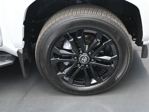 Certified 2026 Toyota 4Runner Platinum AWD/4WD image 42