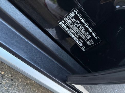 Used 2021 BMW X5 xDrive45e w/ Parking Assistance Package image 26