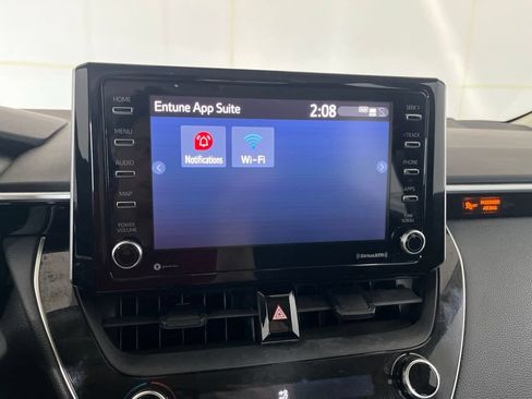Used 2021 Toyota Corolla LE FWD image 66