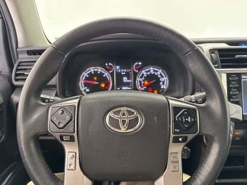 Used 2022 Toyota 4Runner TRD Sport w/ Technology Package AWD/4WD image 23