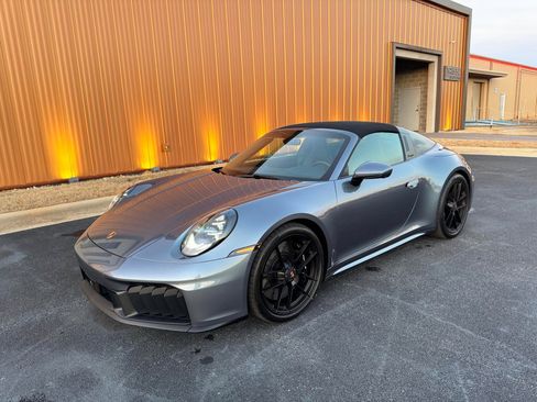 Used 2026 Porsche 911 Targa 4 GTS image 39