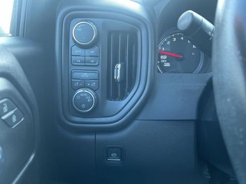 Used 2021 Chevrolet Silverado 1500 Custom Trail Boss w/ Midnight Edition image 16