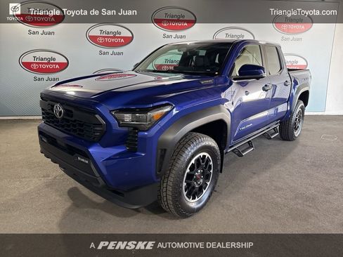 Used 2025 Toyota Tacoma TRD Off-Road image 1