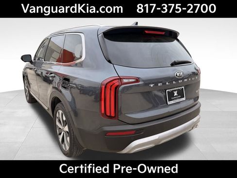 Used 2020 Kia Telluride EX w/ EX Premium Package image 2