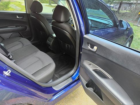 Used 2018 Kia Optima LX image 13