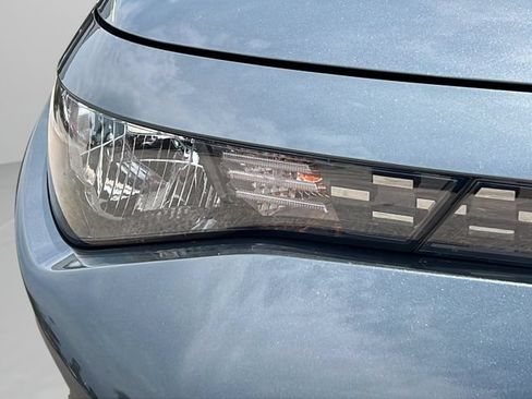 Used 2025 Kia Soul LX FWD image 27