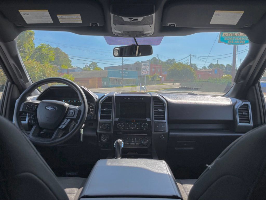 Used 2018 Ford F150 XLT w/ Equipment Group 302A Luxury AWD/4WD image 19