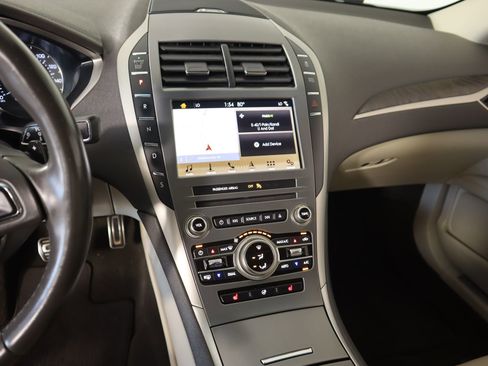 Used 2019 Lincoln MKZ Reserve w/ Reserve Plus Package image 5