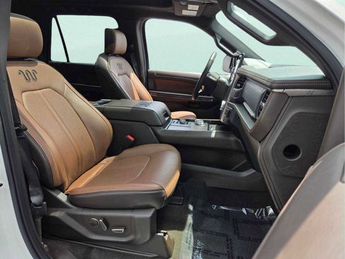 Used 2023 Ford Expedition King Ranch AWD/4WD image 18