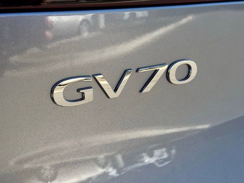 New 2026 Genesis GV70 2.5T Select image 15