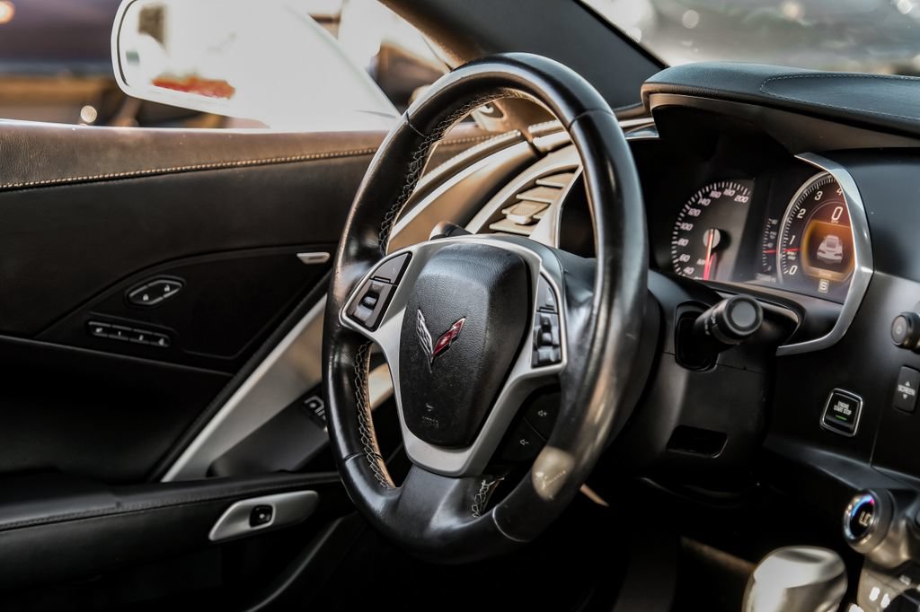 Used 2014 Chevrolet Corvette Stingray Convertible w/ 2LT Preferred Equipment Group RWD image 14