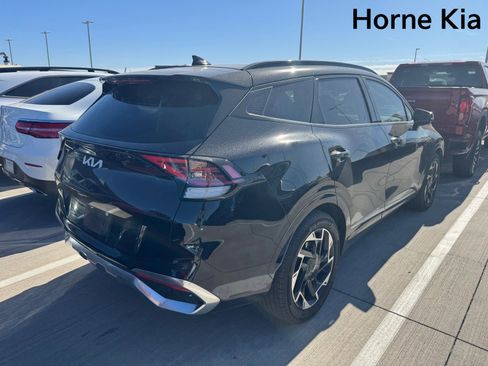 Certified 2023 Kia Sportage SX image 4