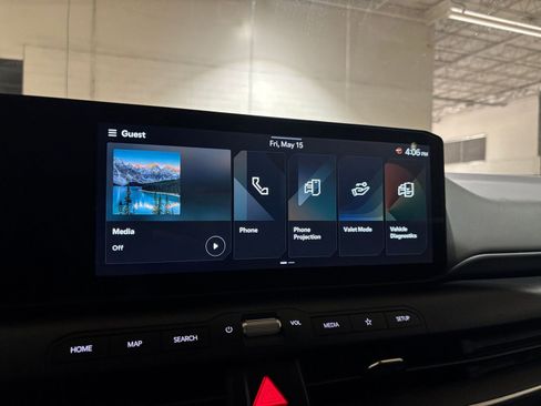 Used 2025 Kia K4 FWD image 20