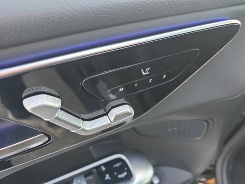 Used 2026 Mercedes-Benz GLC 300 4MATIC image 20