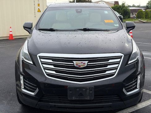 Used 2018 Cadillac XT5 Premium Luxury AWD/4WD image 2