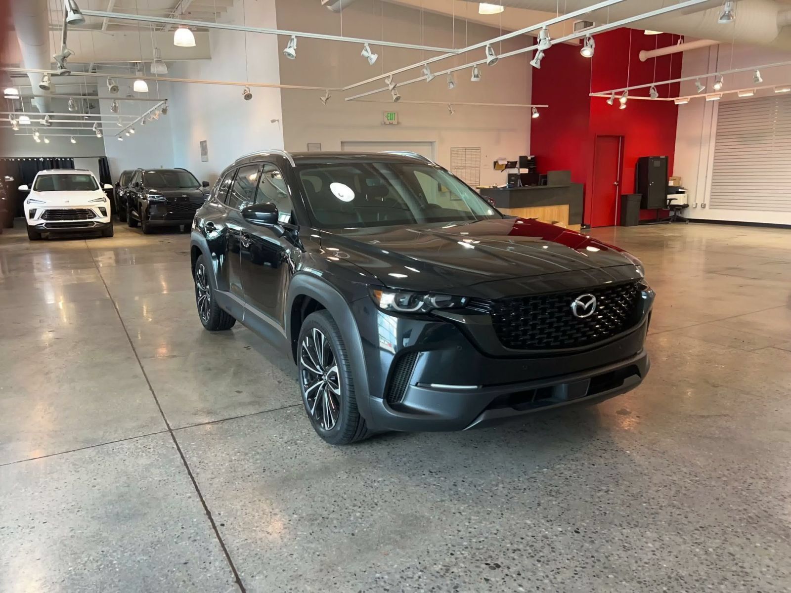 Used 2026 MAZDA CX-50 AWD 2.5 S w/ Premium Package image 3