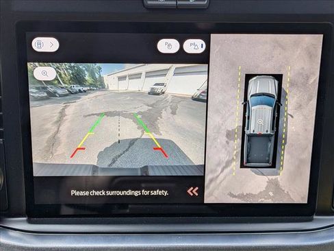 Used 2025 Ford F250 Platinum AWD/4WD image 16