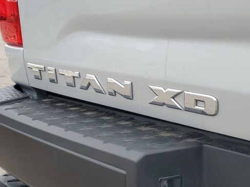 Used 2019 Nissan Titan S w/ S Utility Package AWD/4WD image 6