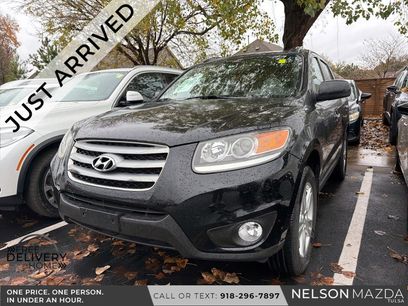 Used 2012 Hyundai Santa Fe Limited w/ Navigation Pkg 4