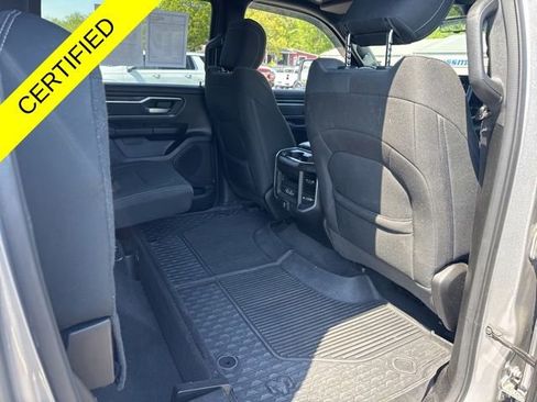 Used 2022 RAM 1500 Big Horn AWD/4WD image 25