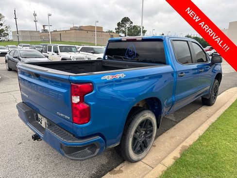 Used 2023 Chevrolet Silverado 1500 Custom AWD/4WD image 4